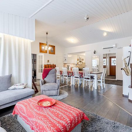 Riverside Home For Families - Beautiful House Near Santa Claus Village Rovaniemi Dış mekan fotoğraf